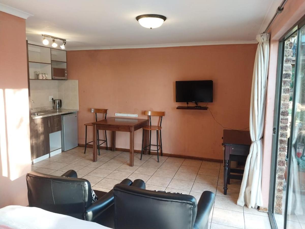Kwena Maribane Lodge Bronkhorstspruit Luaran gambar